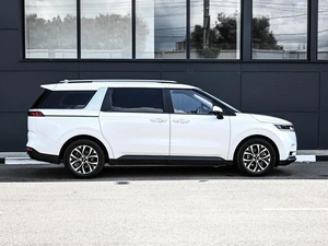 Минивэн Kia Carnival 2021 года, 3699000 рублей, Кирилловка