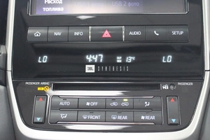 Внедорожник Toyota Land Cruiser 2019 года, 7997000 рублей, Красноярск