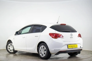 Хетчбэк Opel Astra 2012 года, 559000 рублей, Оренбург