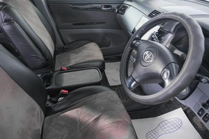 Минивэн Toyota Ipsum 2001 года, 949000 рублей, Кемерово