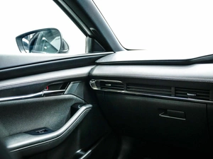 Хетчбэк Mazda Axela 2019 года, 1710000 рублей, Красноярск