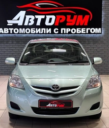 Седан Toyota Belta 2010 года, 690000 рублей, Красноярск