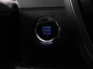 Седан Toyota Camry 2019 года, 3498000 рублей, Минеральные Воды