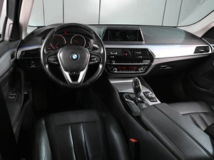 Седан BMW 5 серия 2018 года, 3255000 рублей, Аксай