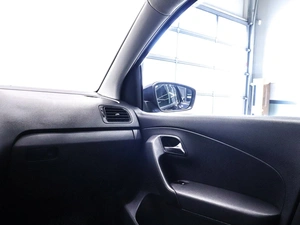 Седан Volkswagen Polo 2014 года, 890000 рублей, Красноярск