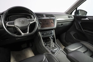 Внедорожник Volkswagen Tiguan 2021 года, 3499000 рублей, Новосибирск