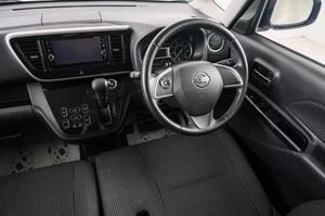 Хетчбэк Nissan Dayz Roox 2018 года, 899000 рублей, Красноярск