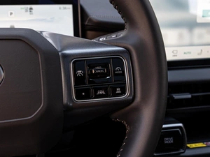 Внедорожник Toyota RAV4 2026 года, 4895000 рублей, Краснодар