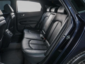 Седан Kia Optima 2016 года, 1949000 рублей, Сургут