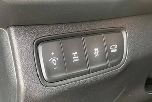 Внедорожник Hyundai Santa Fe 2020 года, 2640000 рублей, Солонцы