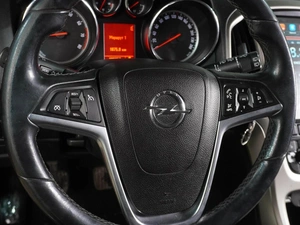 Хетчбэк Opel Astra 2010 года, 699000 рублей, Воронеж