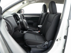 Внедорожник Mitsubishi Outlander 2016 года, 1599046 рублей, Москва
