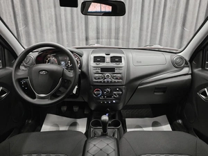 Лифтбек ВАЗ (LADA) Granta 2023 года, 749000 рублей, Красноярск