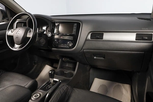 Внедорожник Mitsubishi Outlander 2014 года, 1599000 рублей, Новосибирск