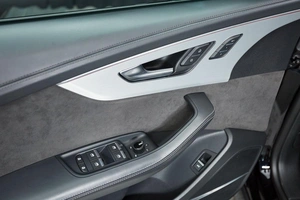 Внедорожник Audi Q8 2020 года, 8300000 рублей, Красноярск