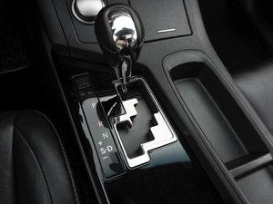 Седан Lexus ES 2013 года, 1989000 рублей, Саратов