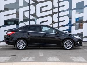 Седан Ford Focus 2011 года, 979000 рублей, Краснодар