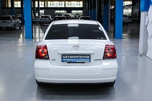 Универсал Toyota Avensis 2008 года, 988000 рублей, Солонцы