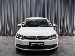 Седан Volkswagen Jetta 2013 года, 929000 рублей, Тюмень
