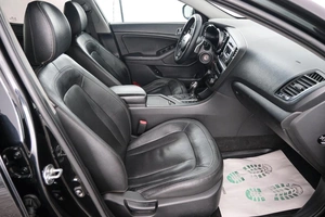 Седан Kia Optima 2012 года, 1249000 рублей, Красноярск