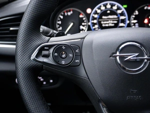 Универсал Opel Insignia 2020 года, 2169000 рублей, Санкт-Петербург