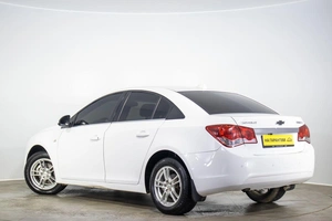 Седан Chevrolet Cruze 2012 года, 899000 рублей, Оренбург