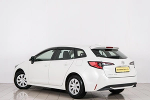 Универсал Toyota Corolla 2020 года, 1699000 рублей, Красноярск