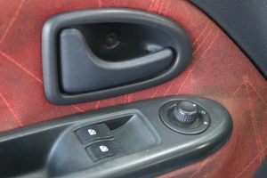 Купе Renault Clio 2002 года, 319000 рублей, Омск