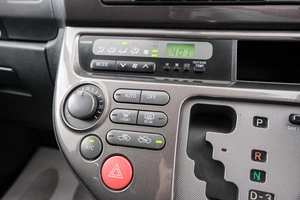 Минивэн Toyota Wish 2004 года, 849000 рублей, Красноярск