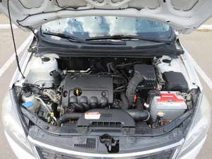 Хэтчбек Kia Ceed 2011 года, 890000 рублей, Брянск