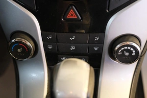 Седан Chevrolet Cruze 2013 года, 699000 рублей, Омск