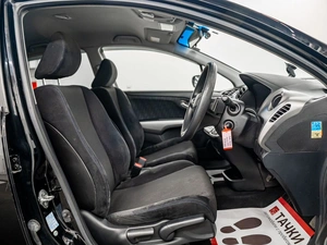 Минивэн Honda Stream 2013 года, 1275000 рублей, Красноярск