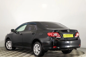 Седан Toyota Corolla 2012 года, 1059000 рублей, Пермь