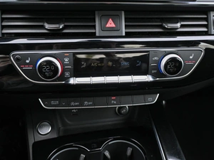 Седан Audi A4 2020 года, 2999000 рублей, Кирилловка