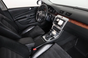 Седан Volkswagen Passat 2010 года, 869000 рублей, Пермь