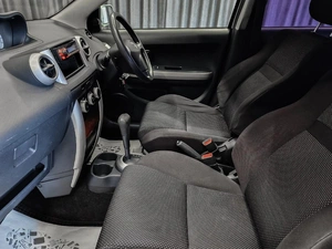 Хетчбэк Toyota Ist 2003 года, 550000 рублей, Красноярск
