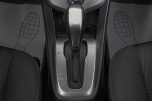 Седан Chevrolet Aveo 2013 года, 649000 рублей, Кемерово