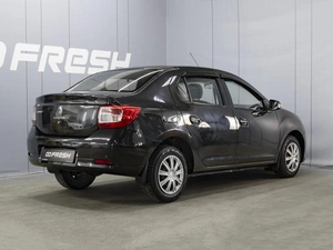 Седан Renault Logan 2014 года, 760000 рублей, Омск