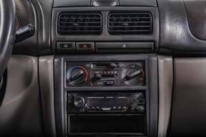 Внедорожник Subaru Forester 2000 года, 549000 рублей, Томск