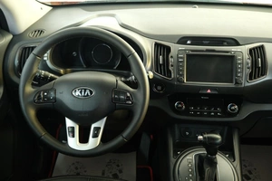 Внедорожник Kia Sportage 2013 года, 1489000 рублей, Омск