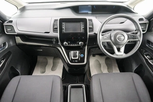 Минивэн Nissan Serena 2018 года, 1929000 рублей, Красноярск