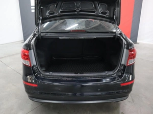 Седан Kia Rio 2017 года, 1330000 рублей, Курск