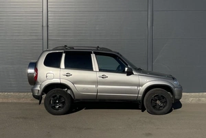 Внедорожник Chevrolet Niva 2016 года, 799000 рублей, Солонцы