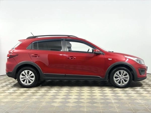 Хетчбэк Kia Rio X-Line 2018 года, 1389900 рублей, Казань