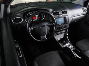 Хетчбэк Ford Focus 2010 года, 599000 рублей, Воронеж