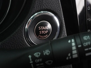 Внедорожник Nissan Rogue 2018 года, 2335000 рублей, Воронеж