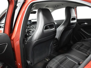 Хетчбэк Mercedes-benz A-класс 2013 года, 1406700 рублей, Казань