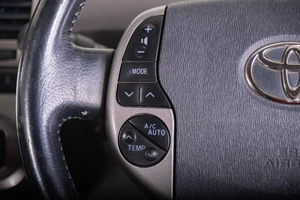 Лифтбек Toyota Prius 2008 года, 659000 рублей, Томск