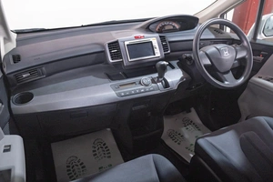 Минивэн Honda Freed 2010 года, 1059000 рублей, Томск