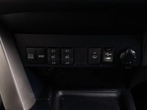 Внедорожник Toyota RAV4 2014 года, 1970000 рублей, Тюмень